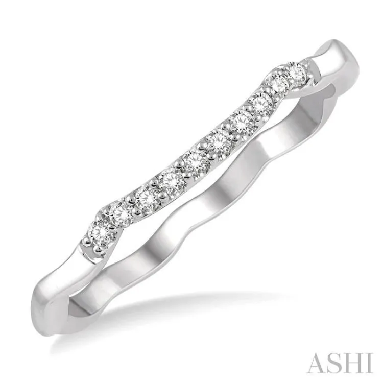 1/10 Ctw Cutwork Round Cut Diamond Wedding Band in 14K White Gold