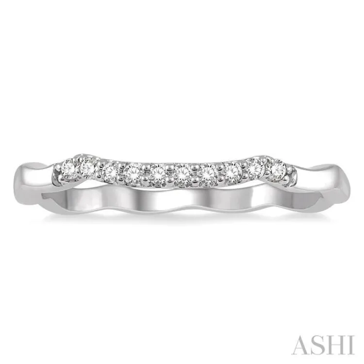 1/10 Ctw Cutwork Round Cut Diamond Wedding Band in 14K White Gold