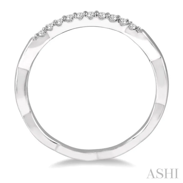 1/10 Ctw Cutwork Round Cut Diamond Wedding Band in 14K White Gold