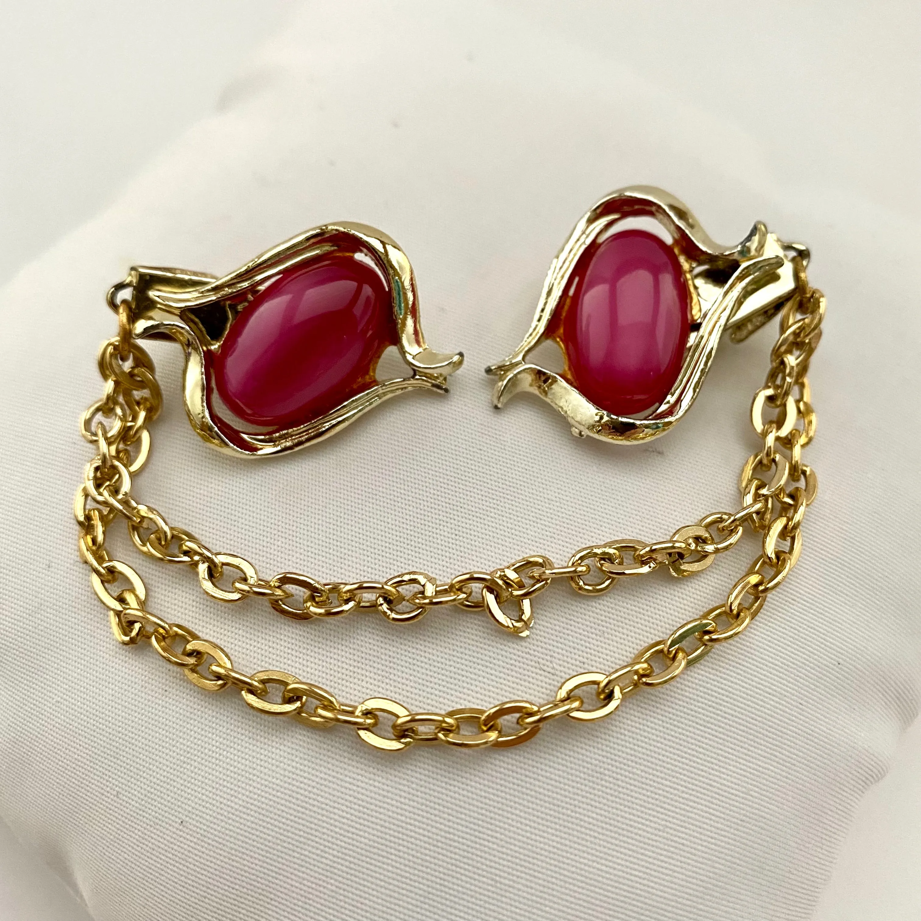 1960s Coro Light Gold-Tone Bracelet