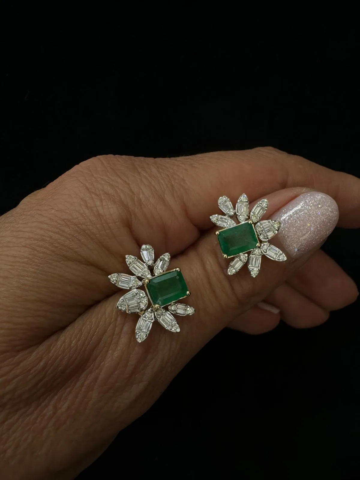 2.7ct Emerald Diamond 14K Gold Leaf Earrings