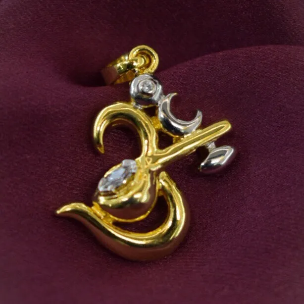 ALLURING OM DESIGNER PENDANT