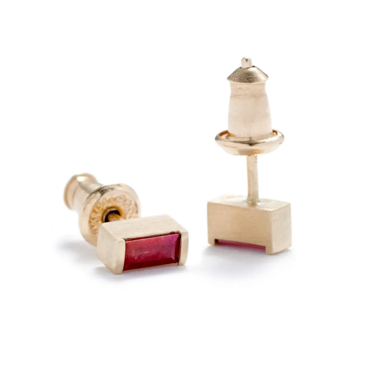 Bellus stud earrings