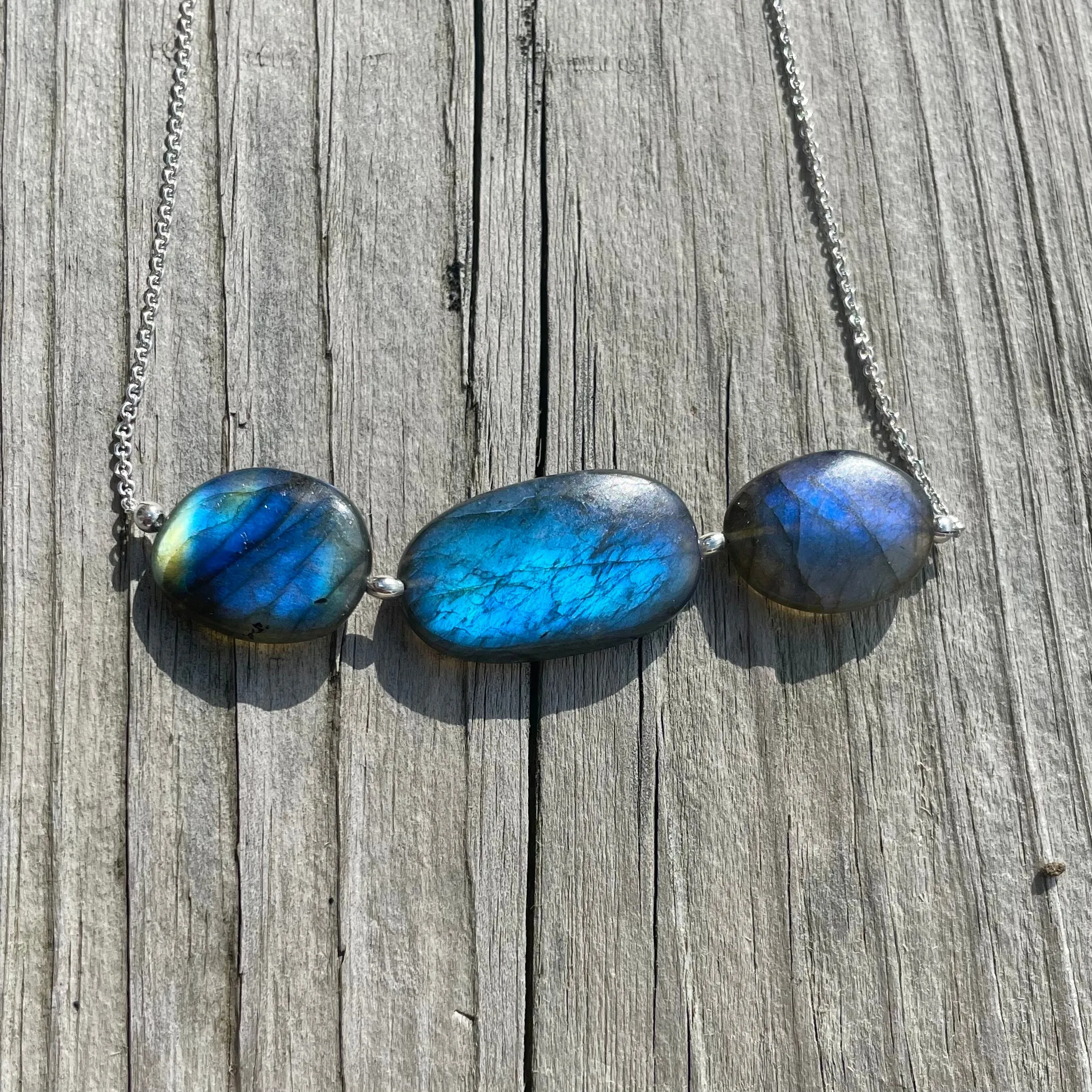 Chunky Three-Stone Labradorite Necklace