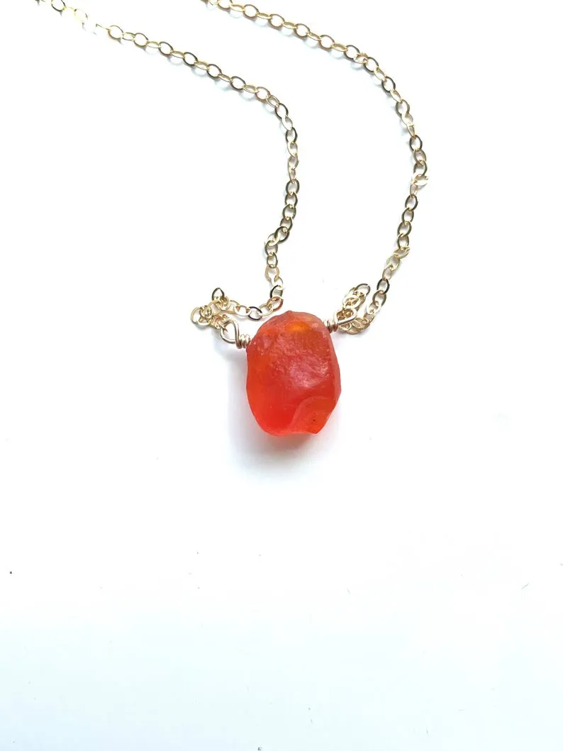 Dainty Raw Carnelian Necklace - Crystal Necklace - Carnelian Jewelry - Sacral Chakra Necklace - Gift For Her