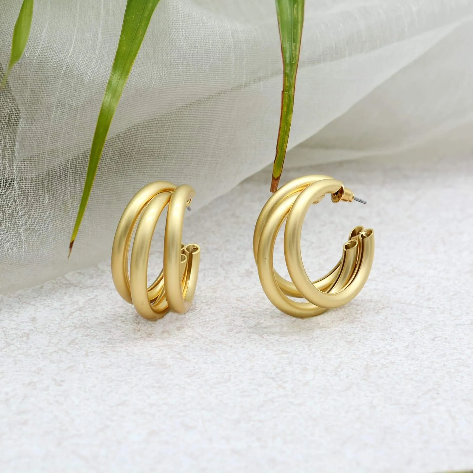 Joker & Witch Claudia Gold Hoop Earrings for Women