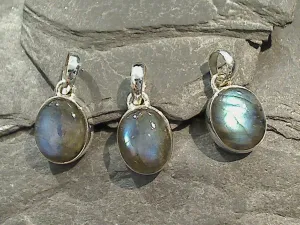 Labradorite, Sterling Silver Small Pendant