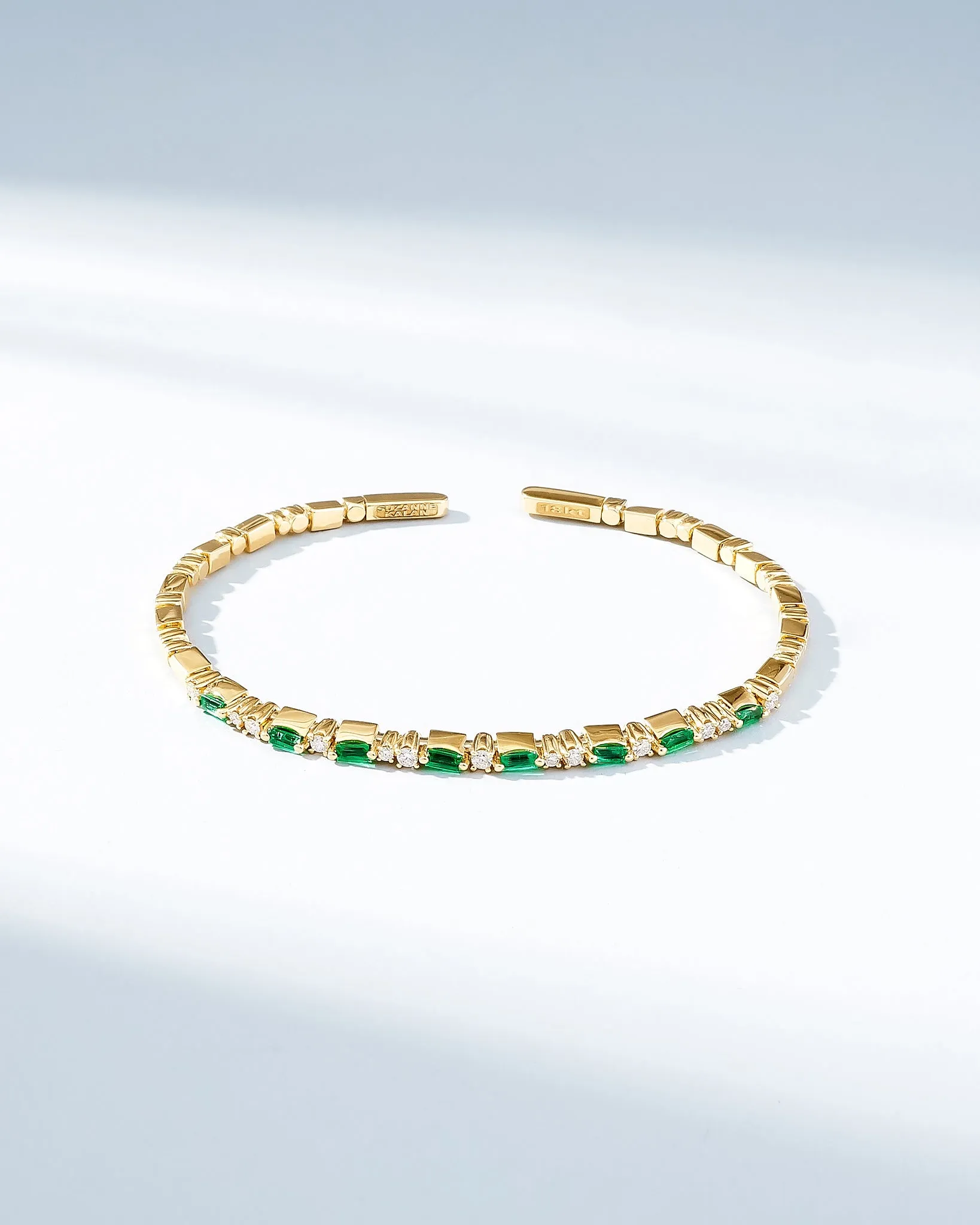 Thin Mix Emerald Bangle